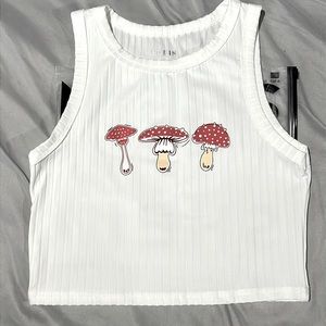 Mushroom print Crop tank top